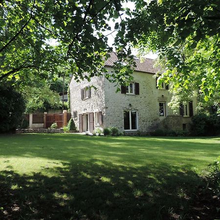 瓦兰格里住宿加早餐酒店 绍蒙－吉斯图 外观 照片